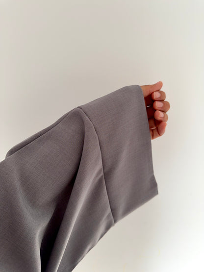 Saudi abaya
