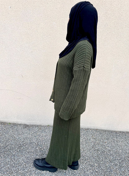 Khaki vest and skirt set