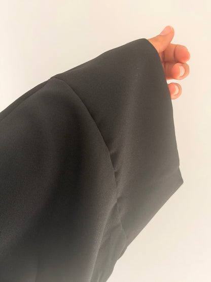 Saudi abaya