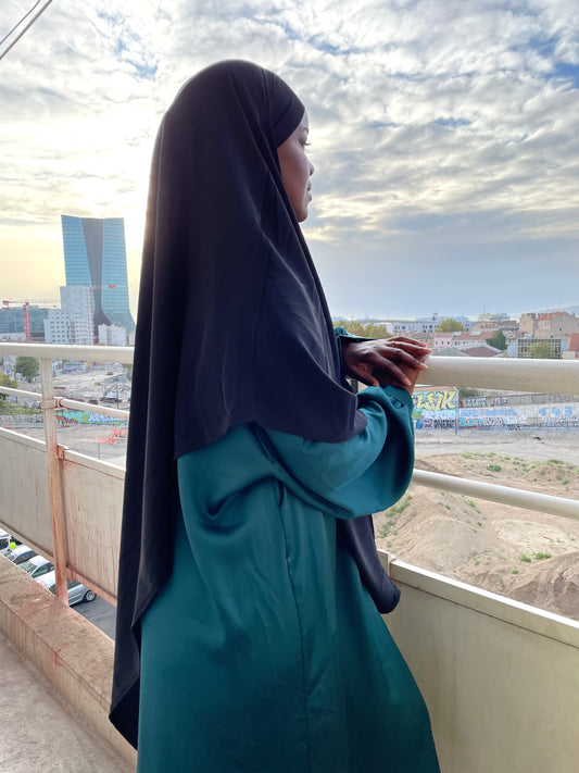 Khimar black medina silk