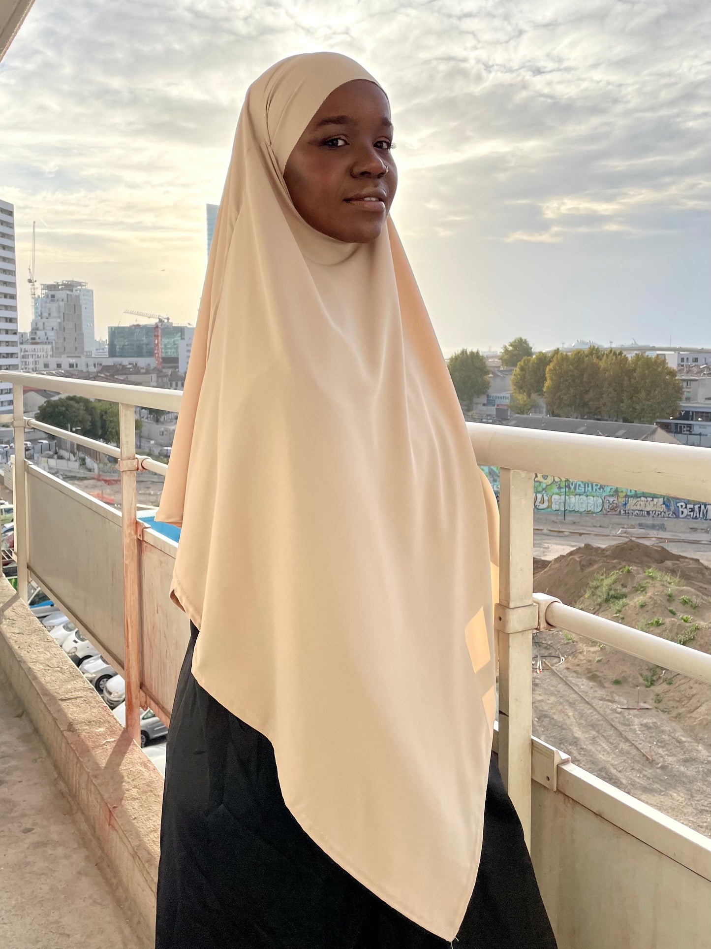 Khimar cream medina silk